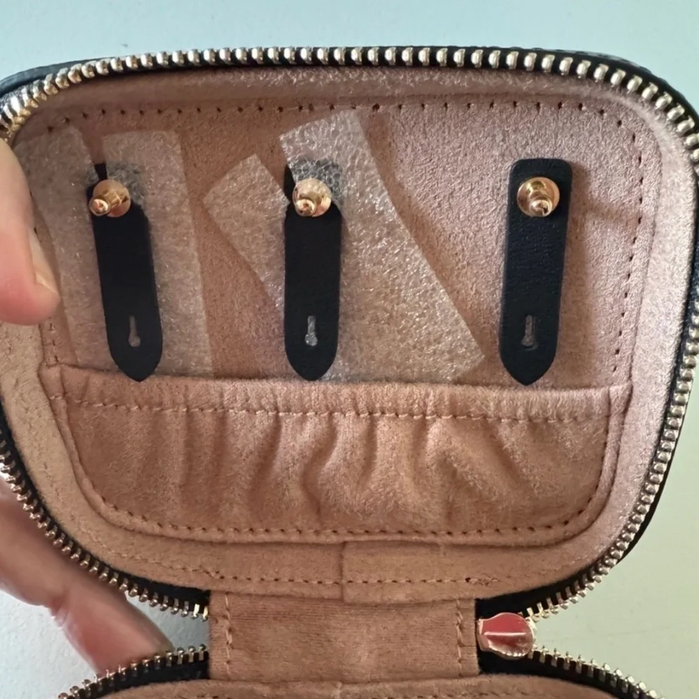 Kate Spade Black Red Leather Jewelry Travel Organizer